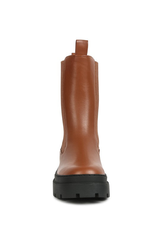 Lug Sole Boots with Elasticated Gussets