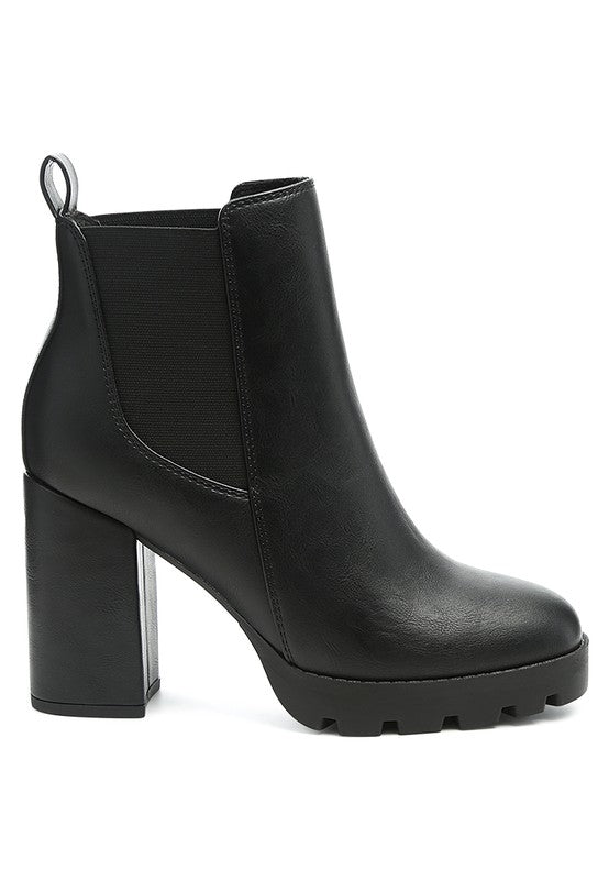 BLOCK HEELED BOOTS